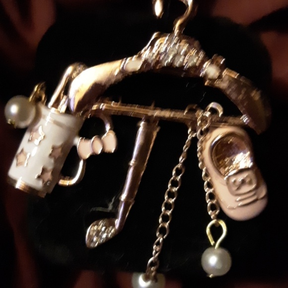 NWOT Golfing Mom Brooch! - Picture 2 of 5